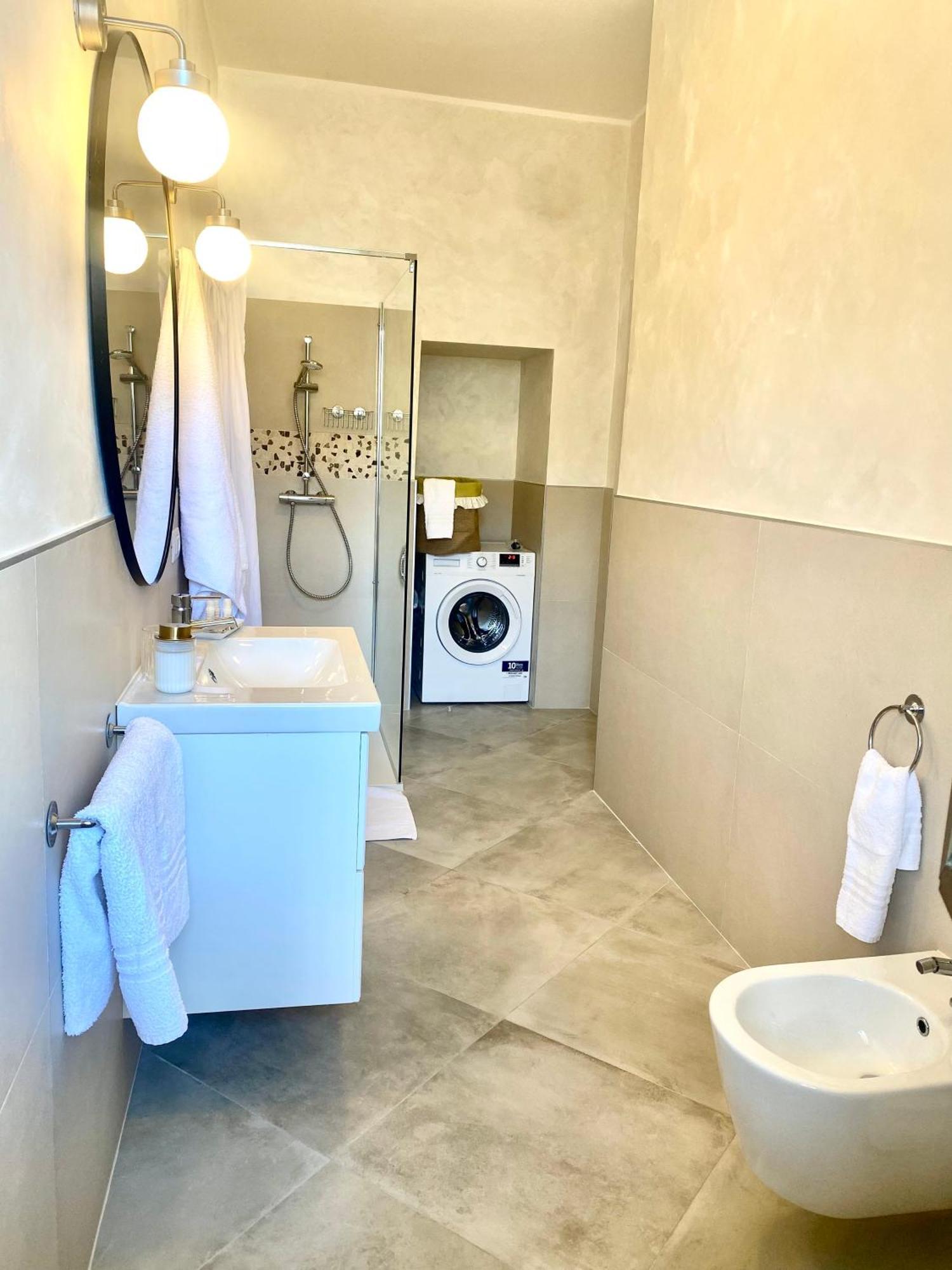 Rifready Apartment Vicino A Aou Careggi, Meyer, Polo Unifi Firenze Esterno foto